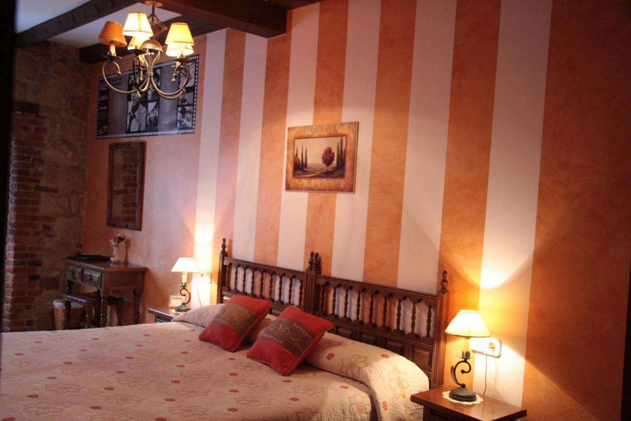 Habitaciones Y Estudios- Hotel "Posada De Cantabria El Solar" - Cenas Y Gintonic- Bar -Terraza Panoramica 갈리자노 외부 사진