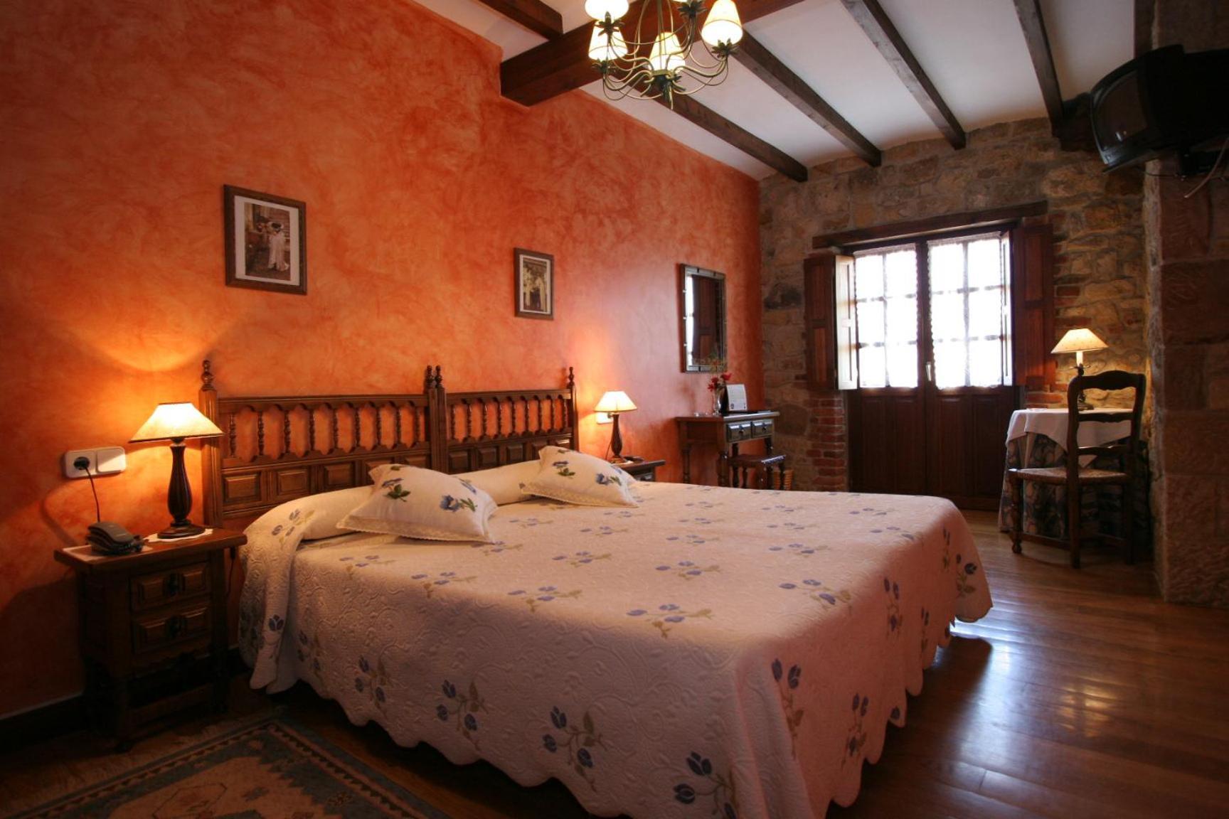 Habitaciones Y Estudios- Hotel "Posada De Cantabria El Solar" - Cenas Y Gintonic- Bar -Terraza Panoramica 갈리자노 외부 사진